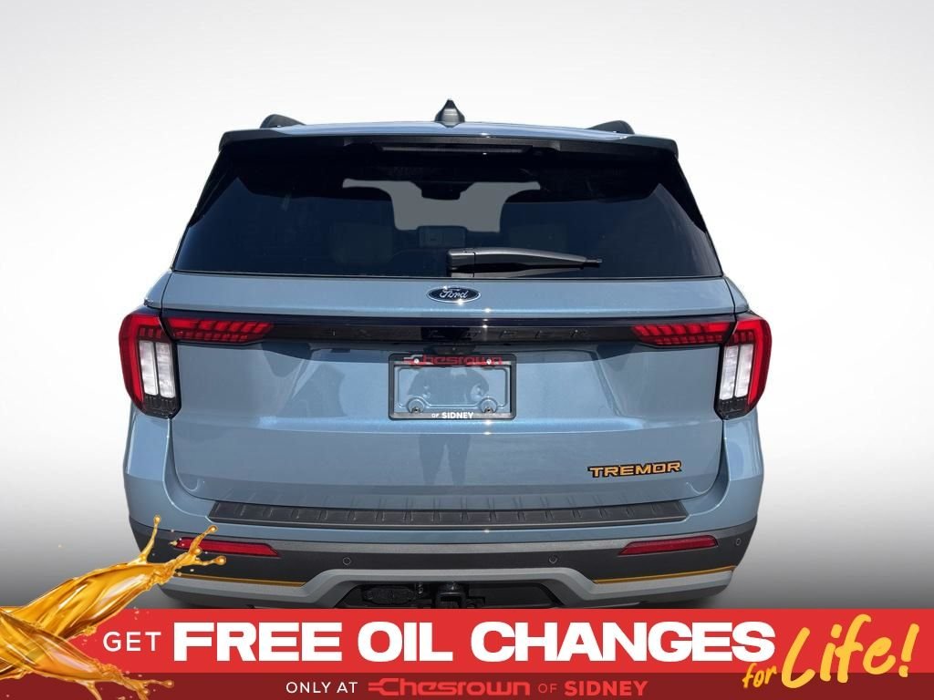 New 2026 Vapor Blue Metallic Ford Tremor® image 5