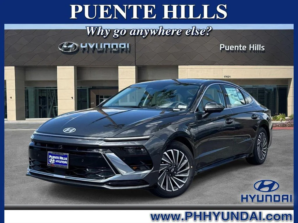 2026 Hyundai Sonata Limited's photo