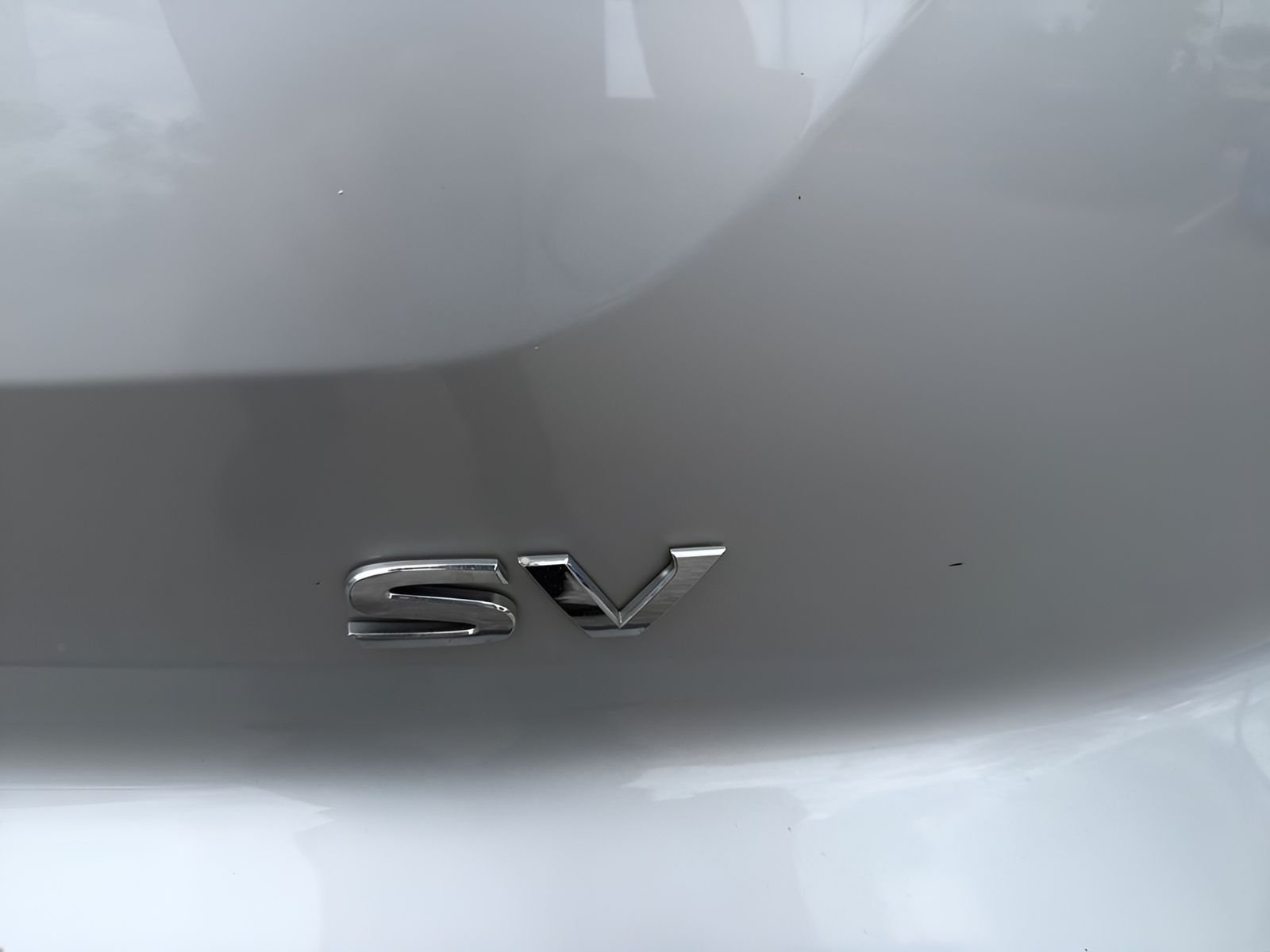 Used 2024 Silver Nissan SV image 50