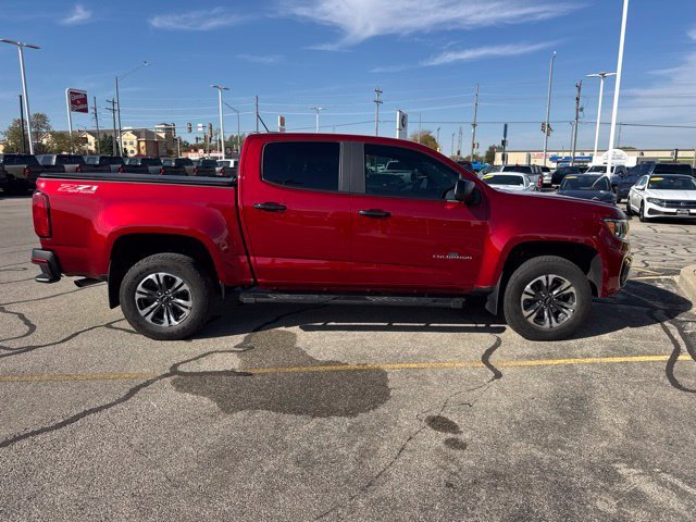 Used 2022 Red Chevrolet Z71 image 6