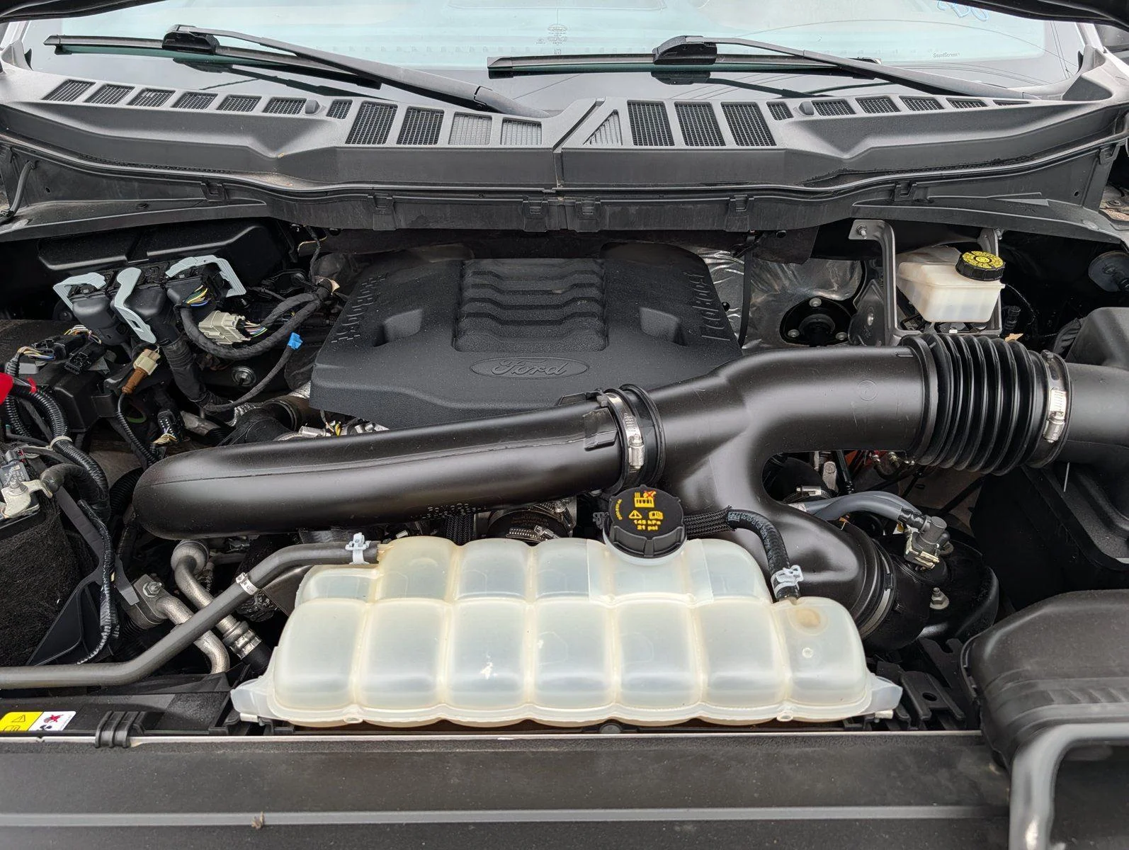 Used 2023 Carbonized Gray Ford LARIAT image 34