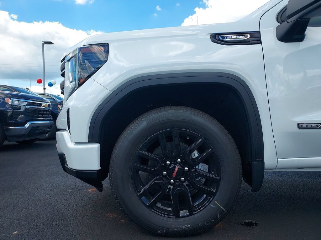 New 2026 Summit White GMC Elevation image 16