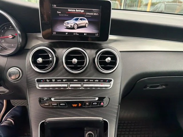 Used 2019 Gray Mercedes-Benz GLC 300 image 13