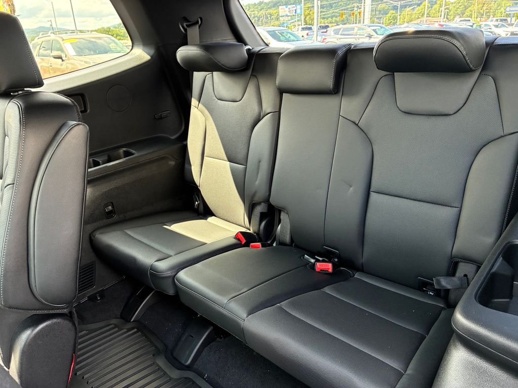 Certified Used 2025 Black Kia EX X-Line image 21