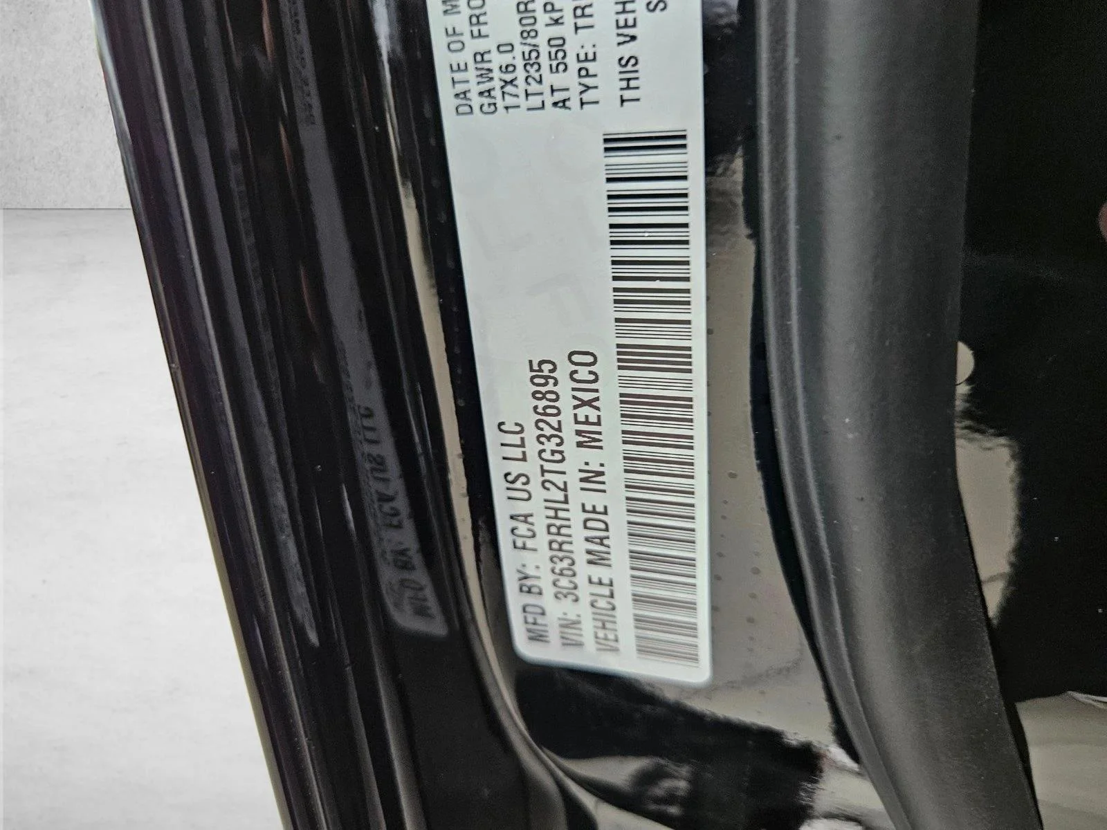 New 2026 Diamond Black Crystal Pearl-Coat Exterior Paint RAM Lone Star image 17