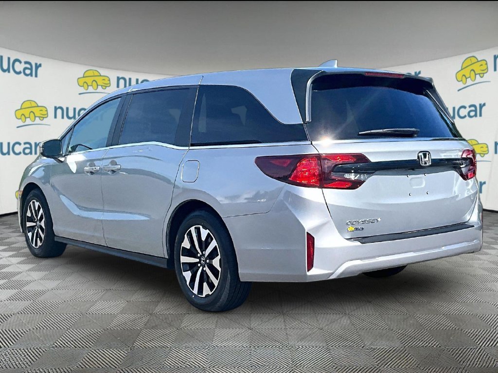 Used 2025 Black Honda EX-L image 4