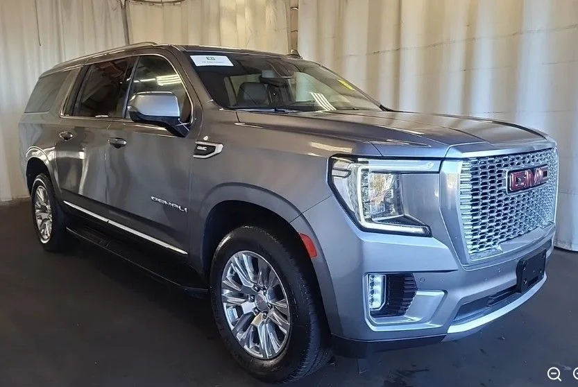 Used 2022 Gray GMC Denali image 1