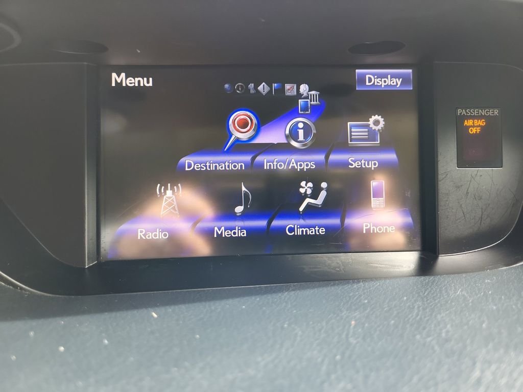 Used 2013 Red Lexus 300h image 18