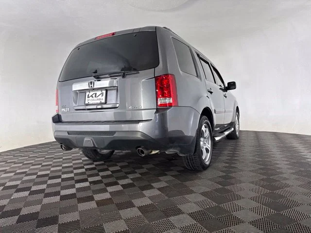 Used 2015 Gray Honda EX-L image 16