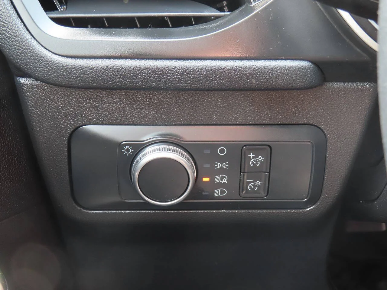 2021 Ford Escape SE - Photo 13