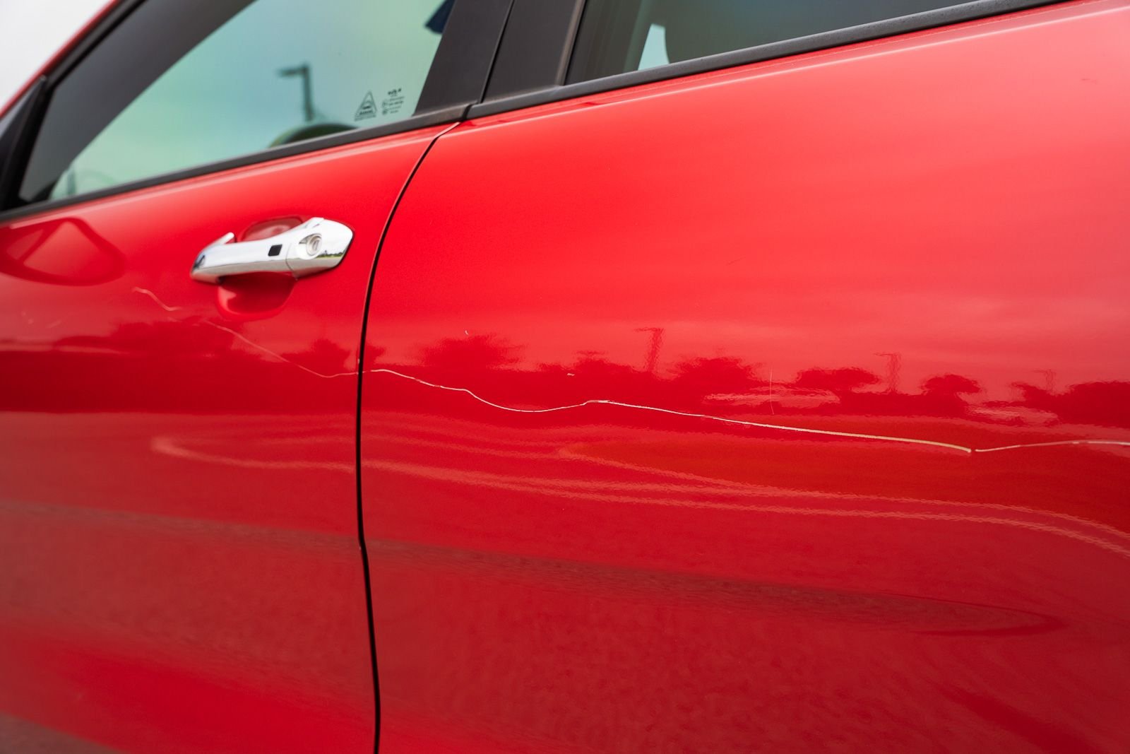 Used 2023 Red Kia S image 19