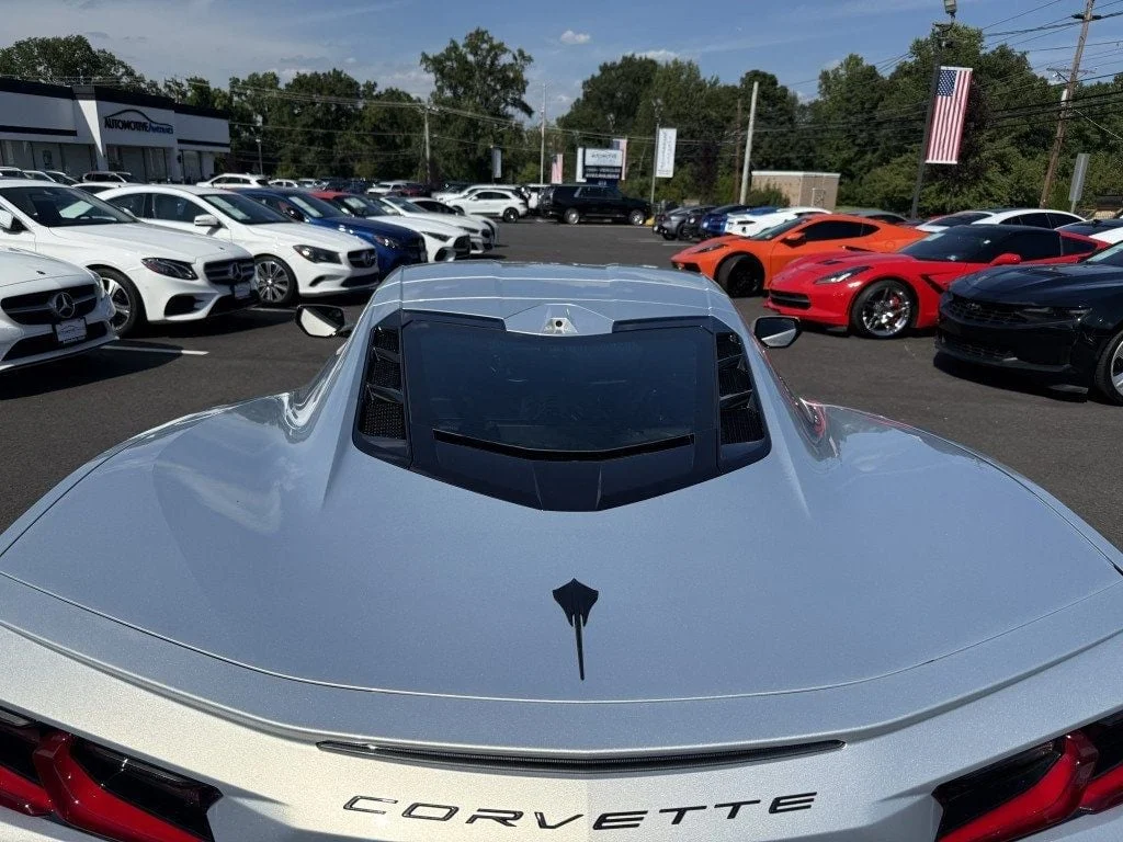 Used 2024 Silver Flare Metallic Chevrolet 2dr Stingray Coupe w/1LT & 20-Spoke Black Wheels image 7