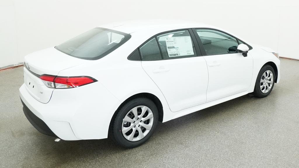 New 2026 Ice Cap Toyota LE image 18