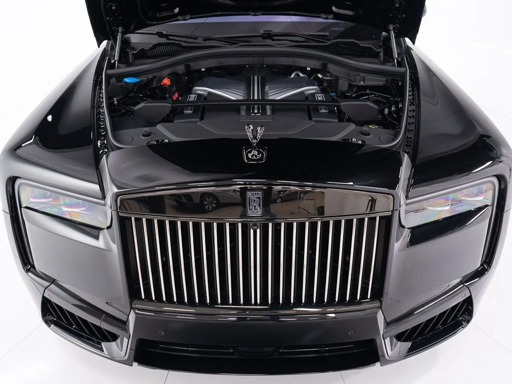 Certified Used 2026 Black Diamond Rolls-Royce Black Badge image 53