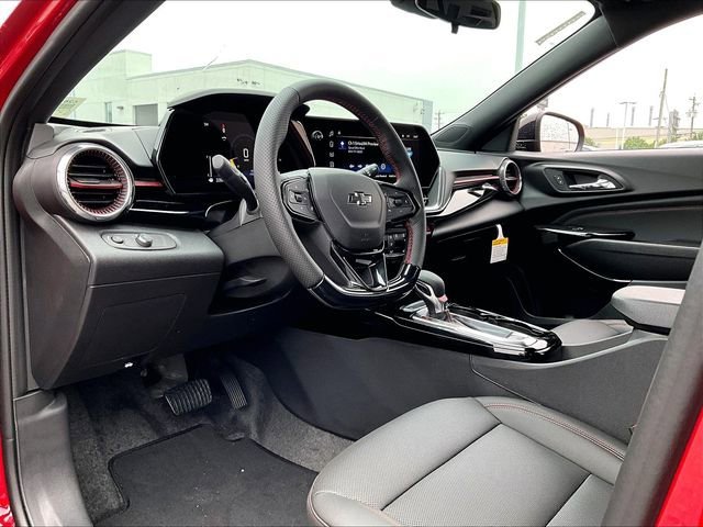 2026 Chevrolet Trax RS - Photo 8