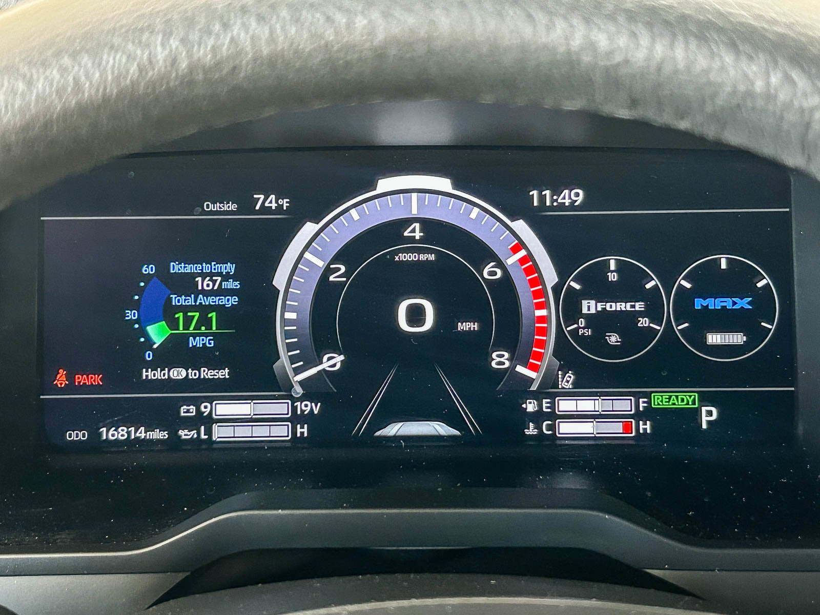 2025 Toyota Sequoia SR5 - Photo 21