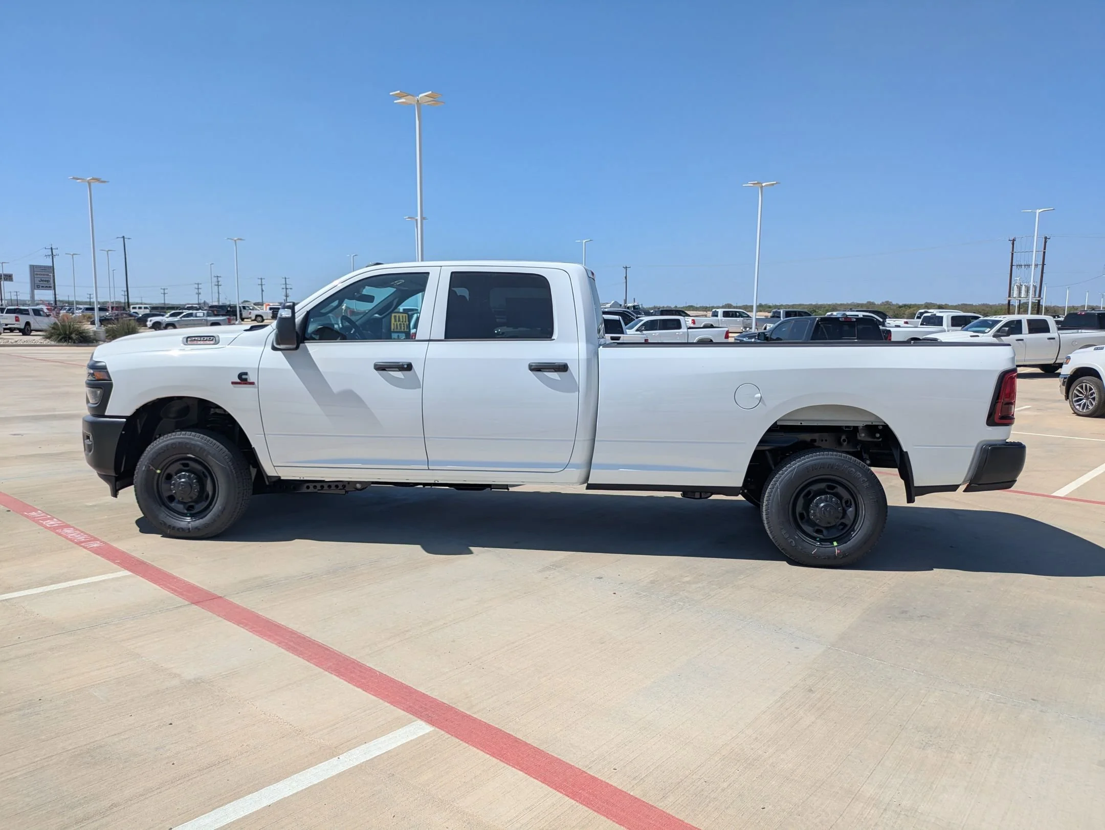 New 2026 Bright White Clearcoat RAM Tradesman image 6