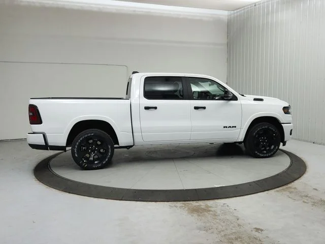 New 2026 Bright White Clear-Coat Exterior Paint RAM Big Horn/Lone Star image 9