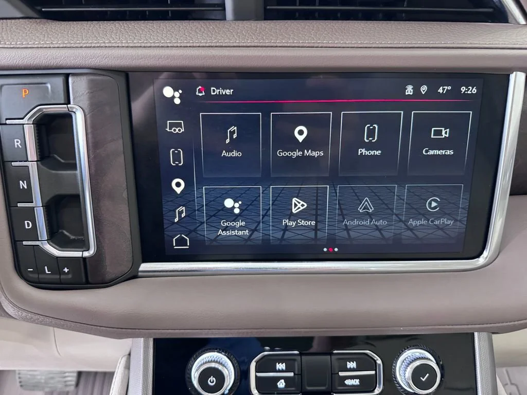 2024 GMC Yukon Denali - Photo 21
