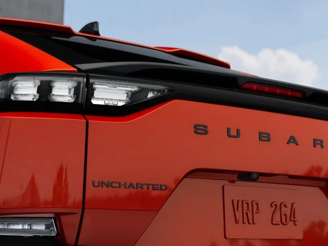 New 2027 HABANERO ORANGE METALLIC Subaru Premium FWD image 11