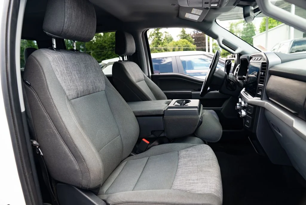 Used 2023 White Ford XLT image 26