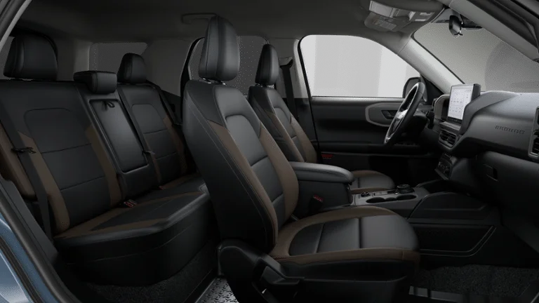 New 2026 Azure Gray Metallic Tri-Coat Ford Big Bend&reg; image 30