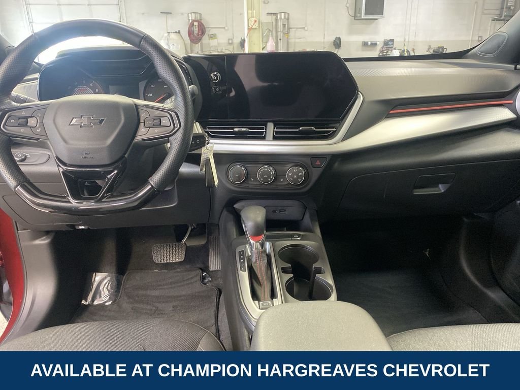 Used 2024 Crimson Chevrolet 1RS image 27