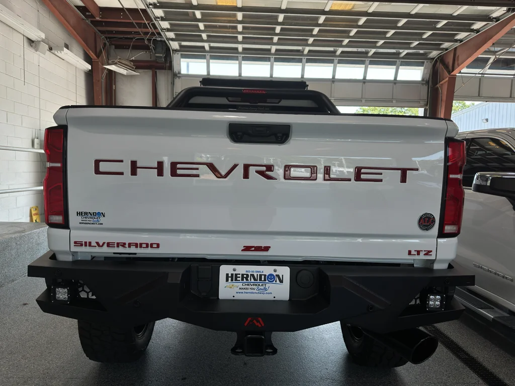 2025 Chevrolet Silverado 2500 HD LTZ - Photo 35