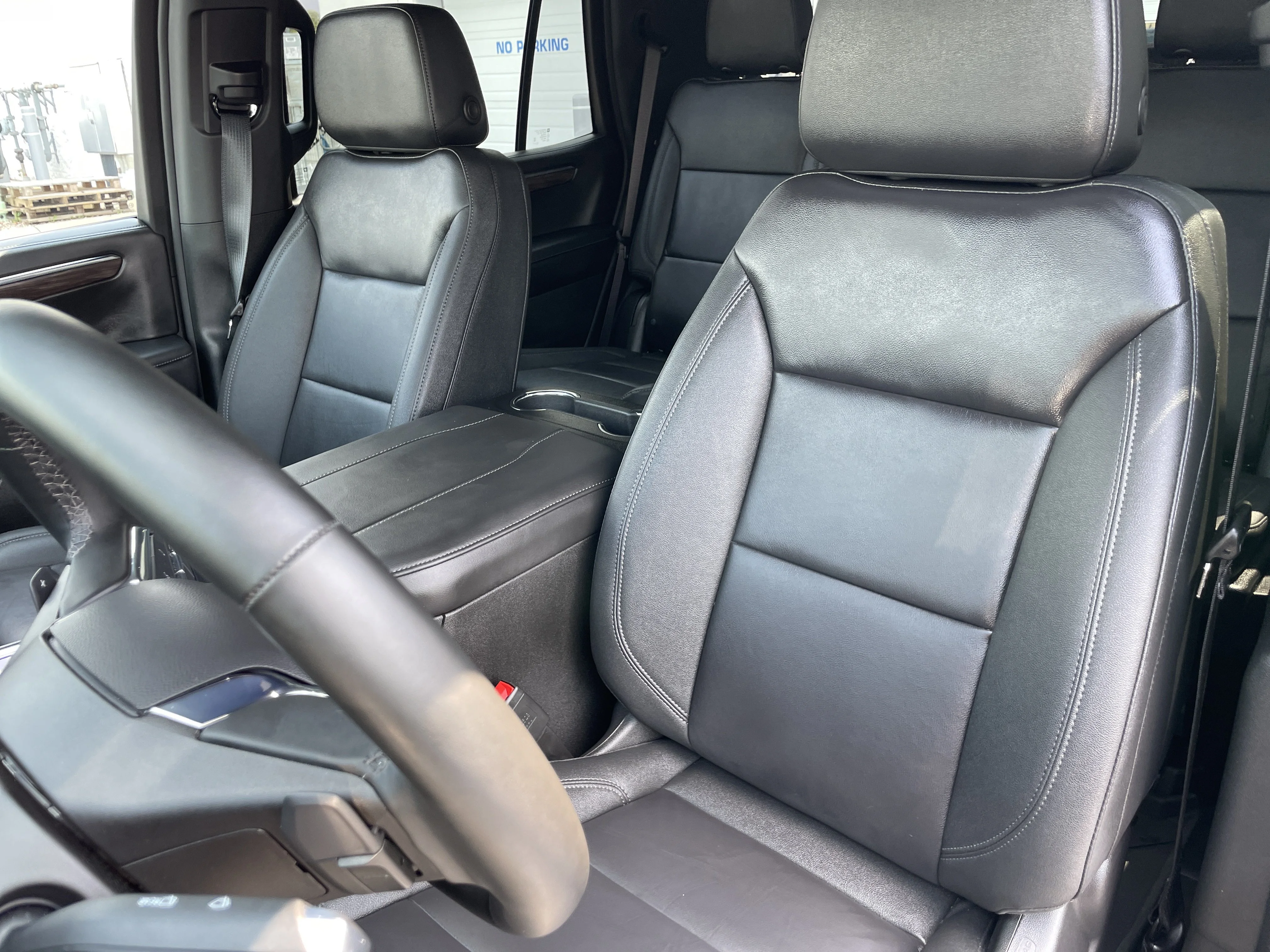 Used 2026 Black Chevrolet Z71 image 25