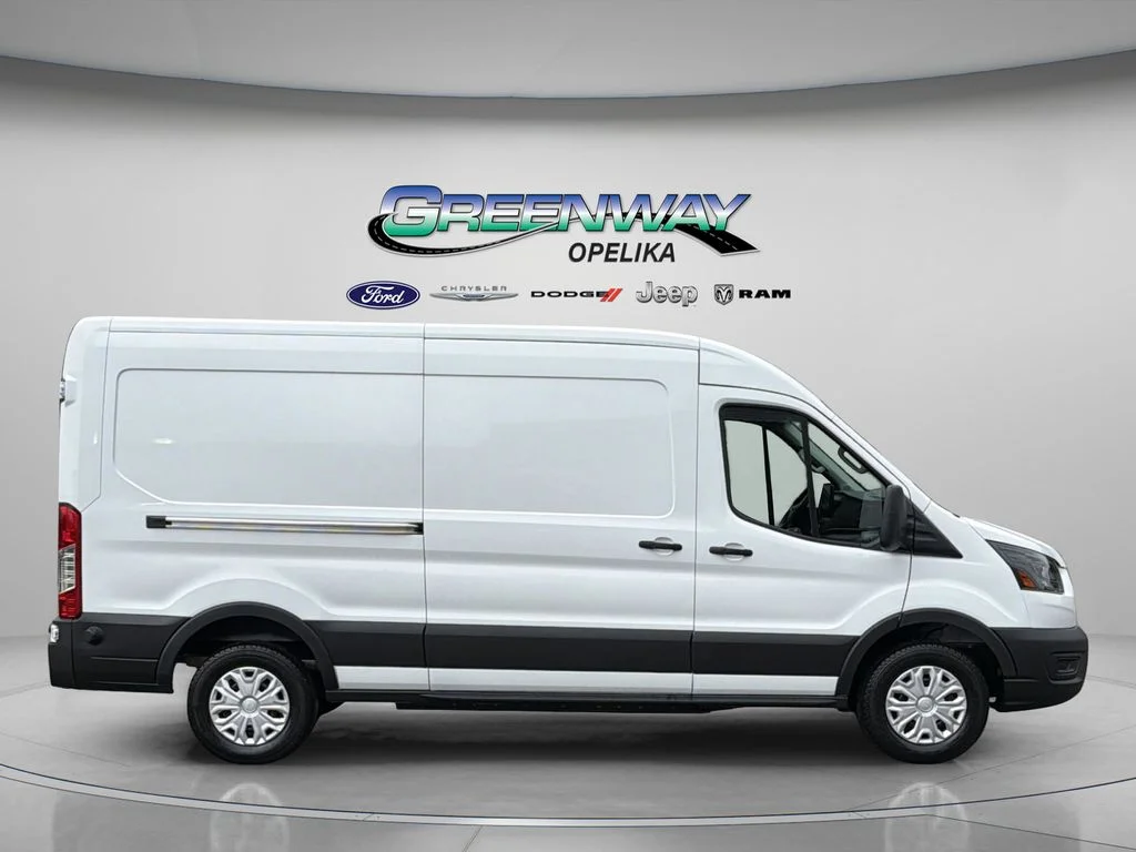 2025 Ford E-Transit Cargo Van Base - Photo 39