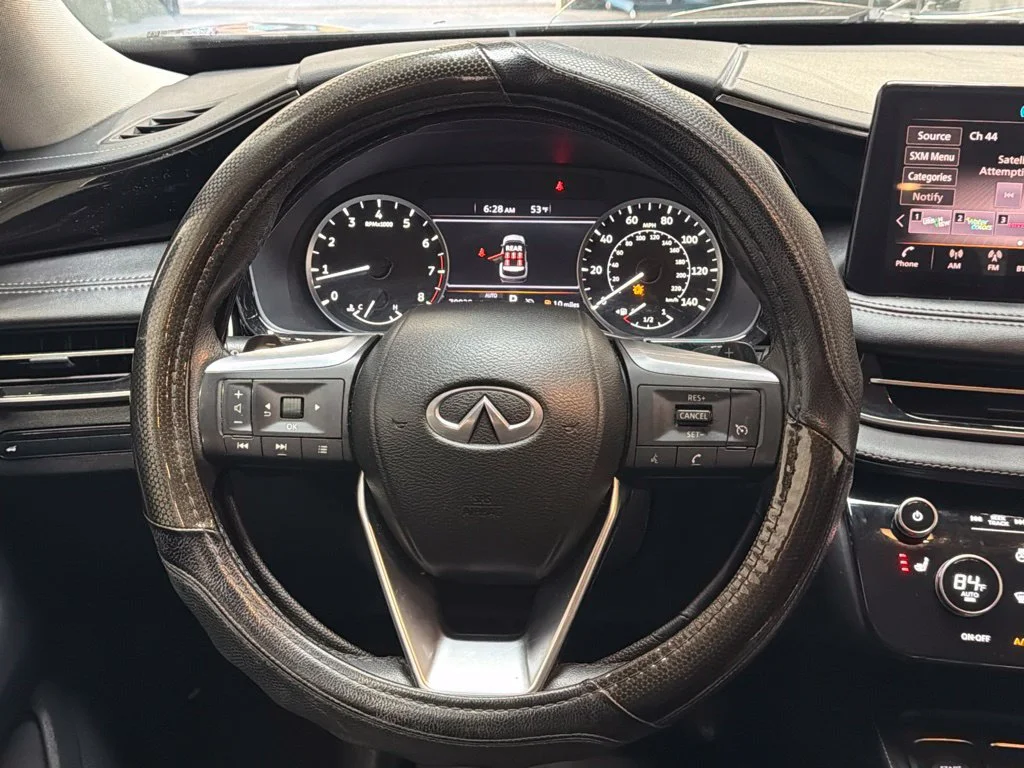 Used 2024 Mineral Black INFINITI PURE image 17