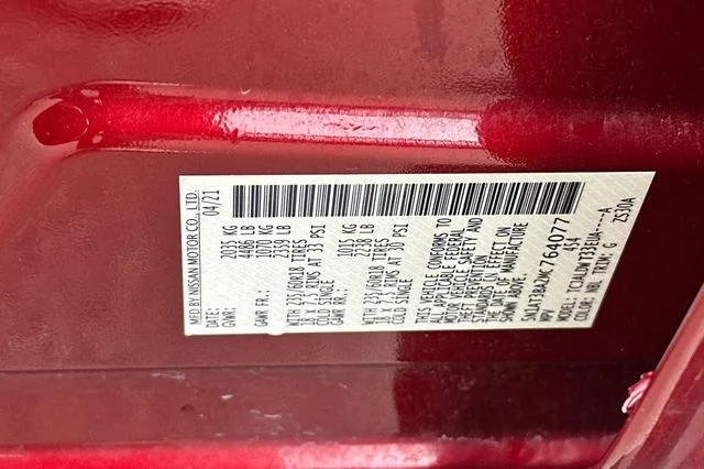Used 2021 Red Nissan SV image 37