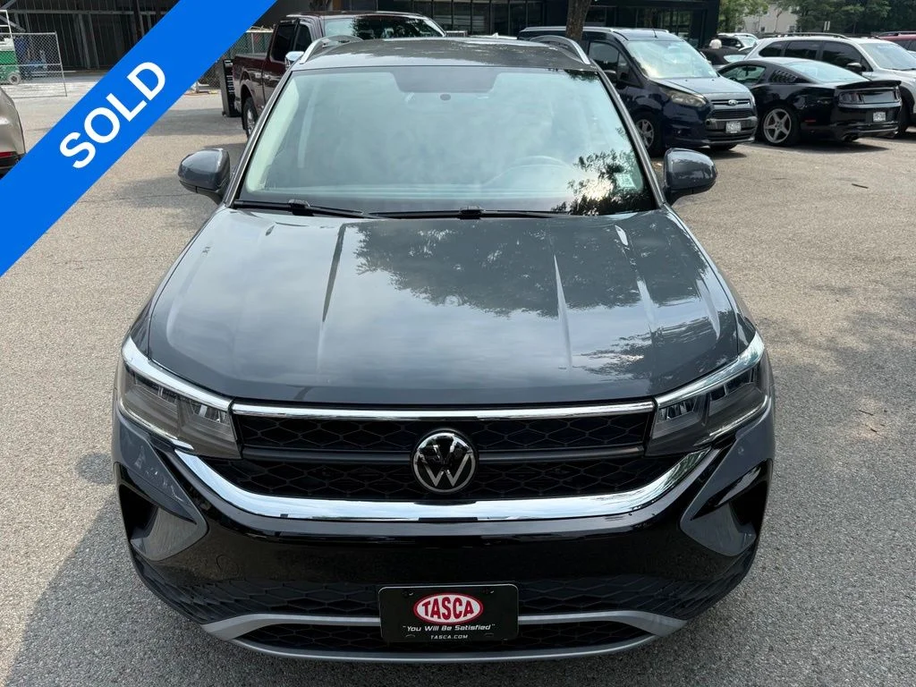 Used 2022 Gray Volkswagen 1.5T SE image 2
