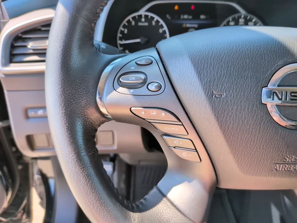 Used 2022 Black Nissan SV image 20