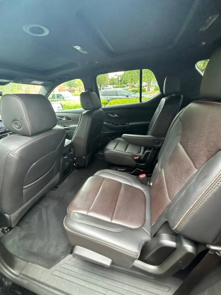 Used 2023 Black Chevrolet High Country image 24