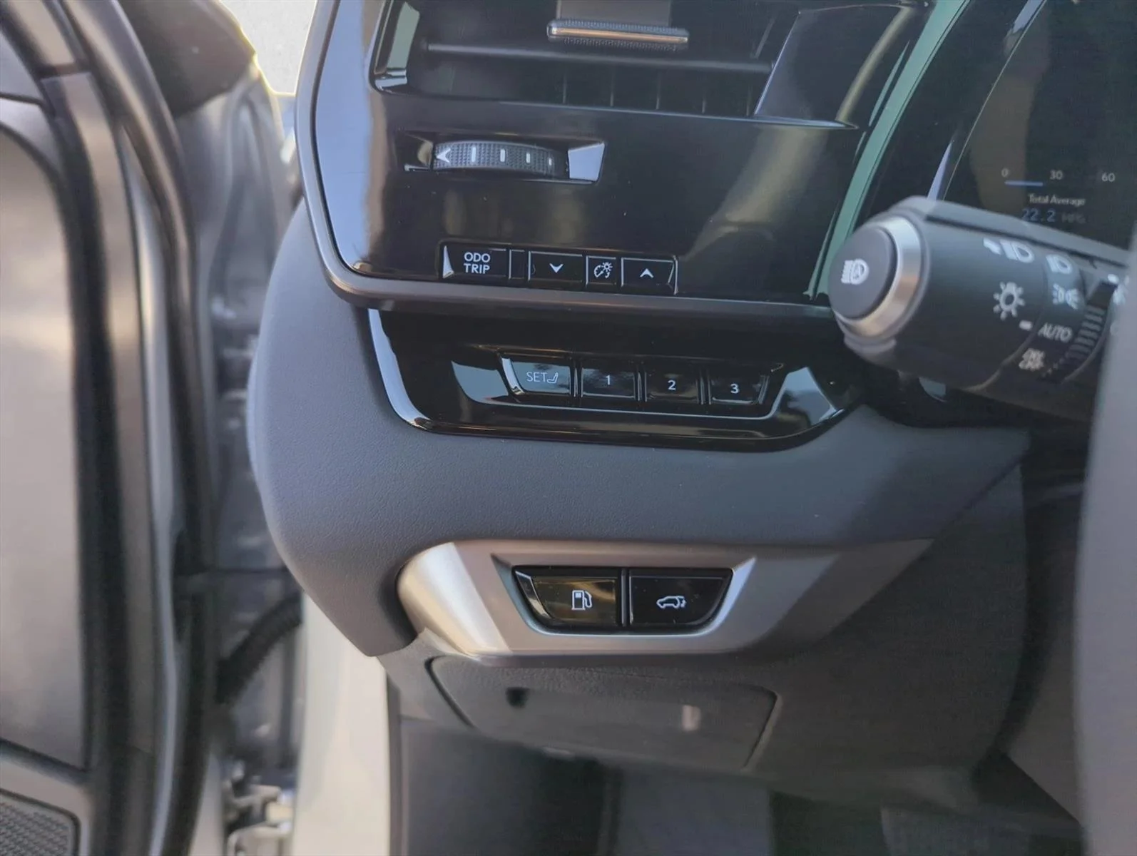 Used 2026 Iridium Lexus RX 350 Luxury image 28
