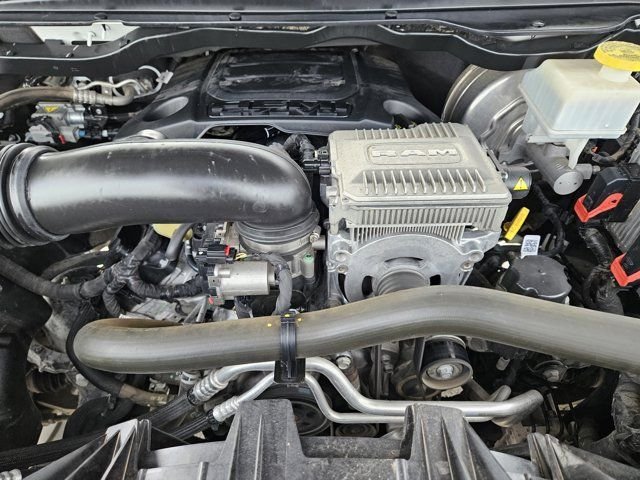 Used 2021 White Ram Laramie image 33