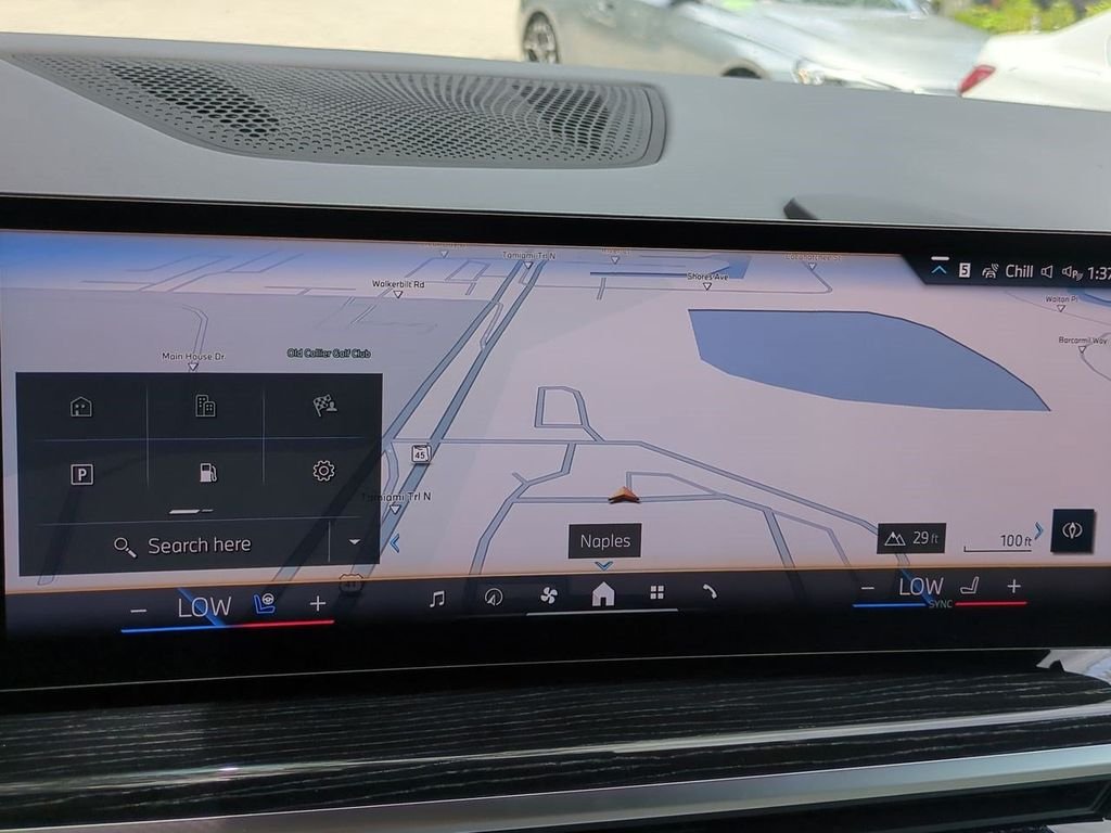 New 2027 Gray Metallic BMW xDrive40i image 22