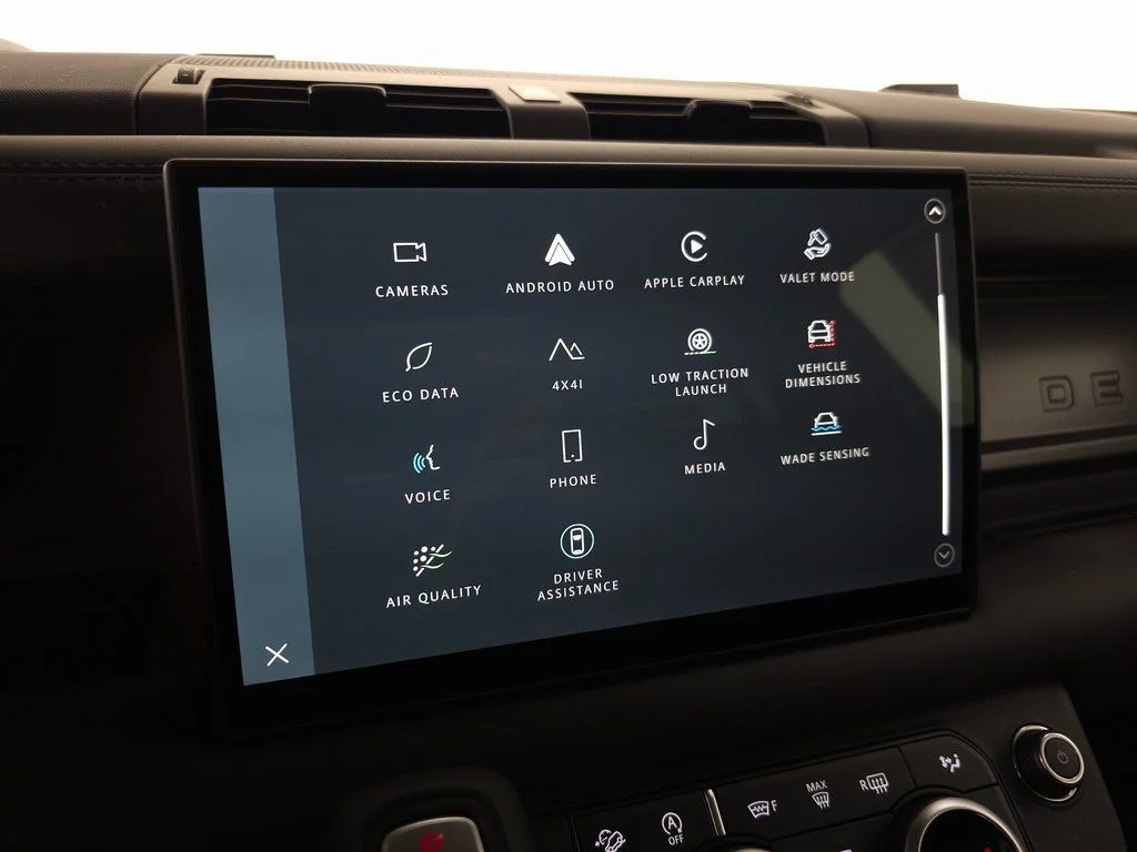 2025 Land Rover Defender V8 - Photo 31
