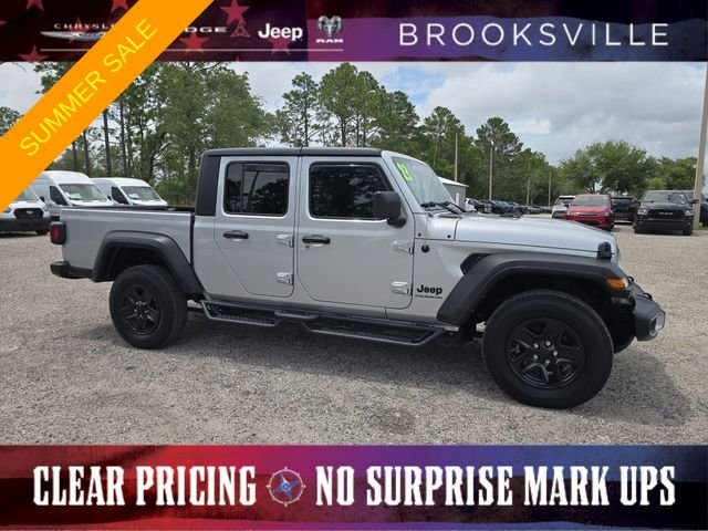 2023 Jeep Gladiator Sport S's photo