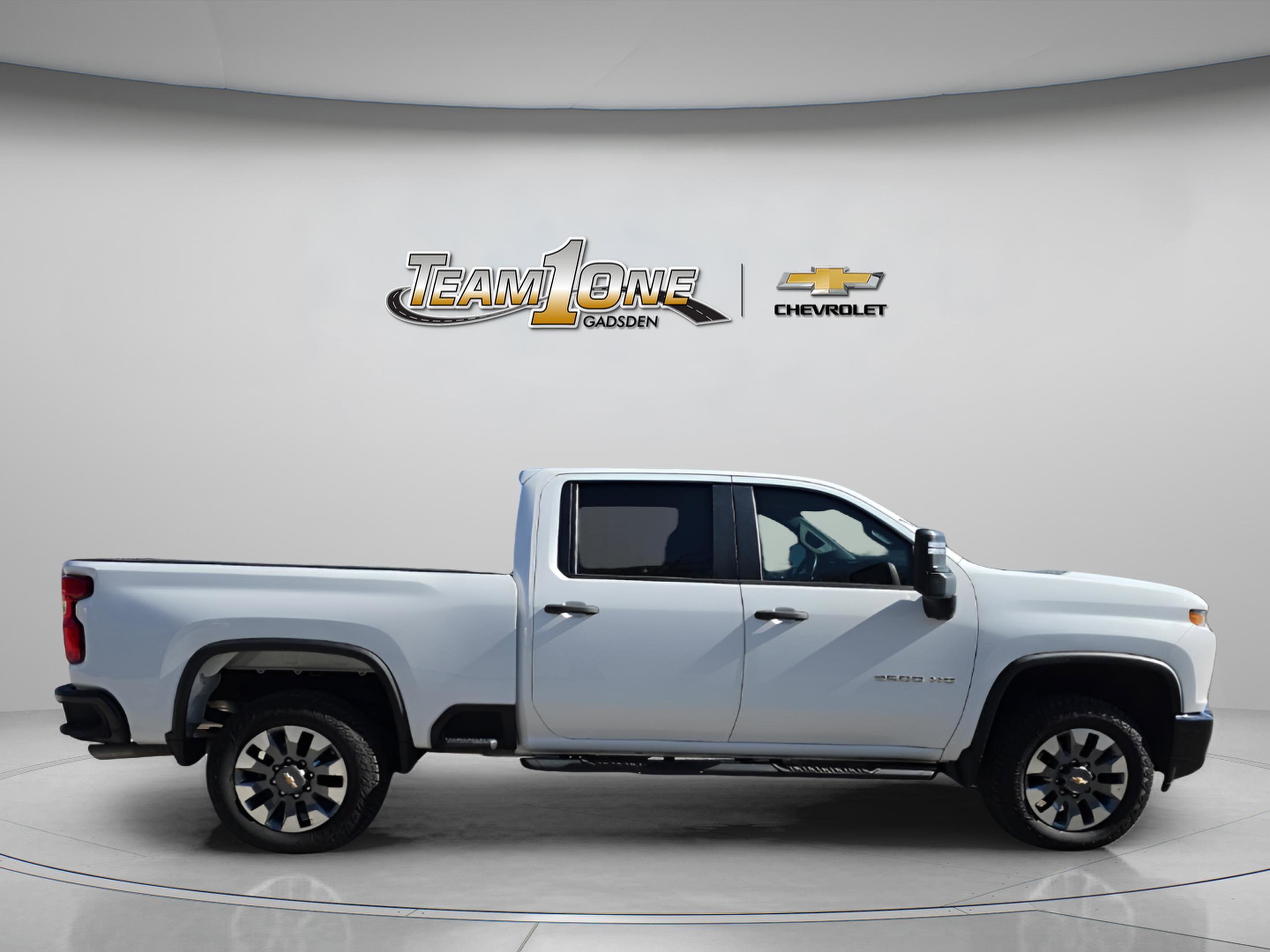 Used 2023 Summit White Chevrolet Custom image 7