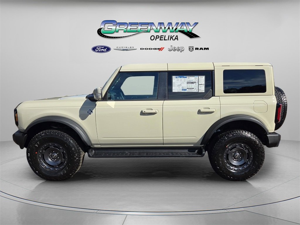 2025 Ford Bronco Outer Banks photo 4