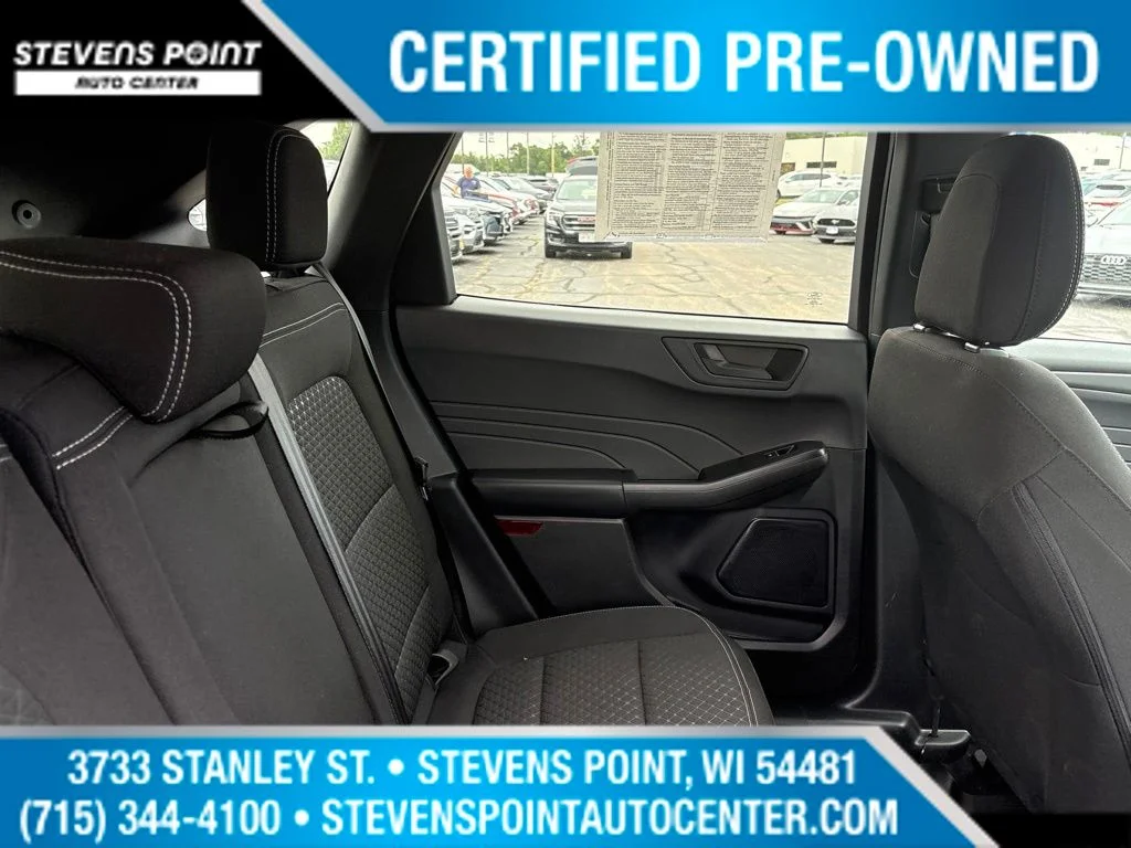 Used 2023 Agate Black Metallic Ford Active image 32
