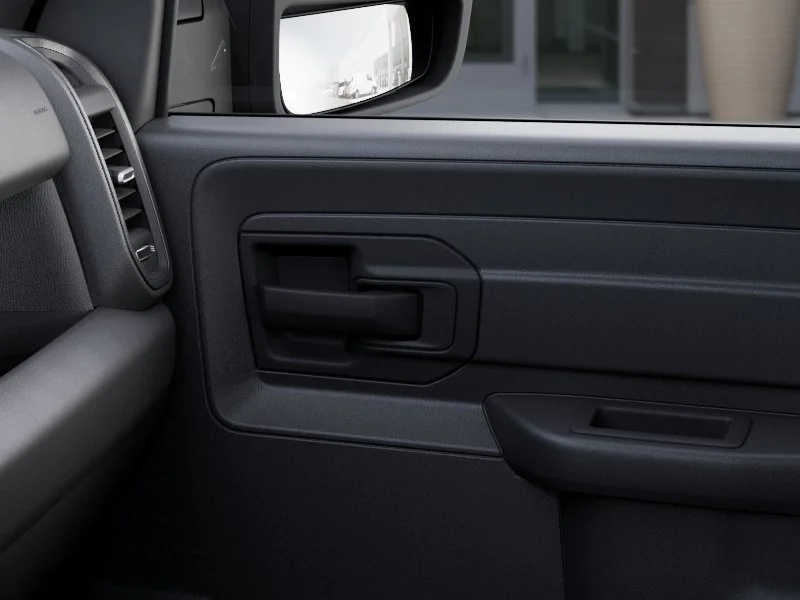 New 2026 Diamond Black Crystal Pearl-Coat Exterior Paint RAM Tradesman image 51