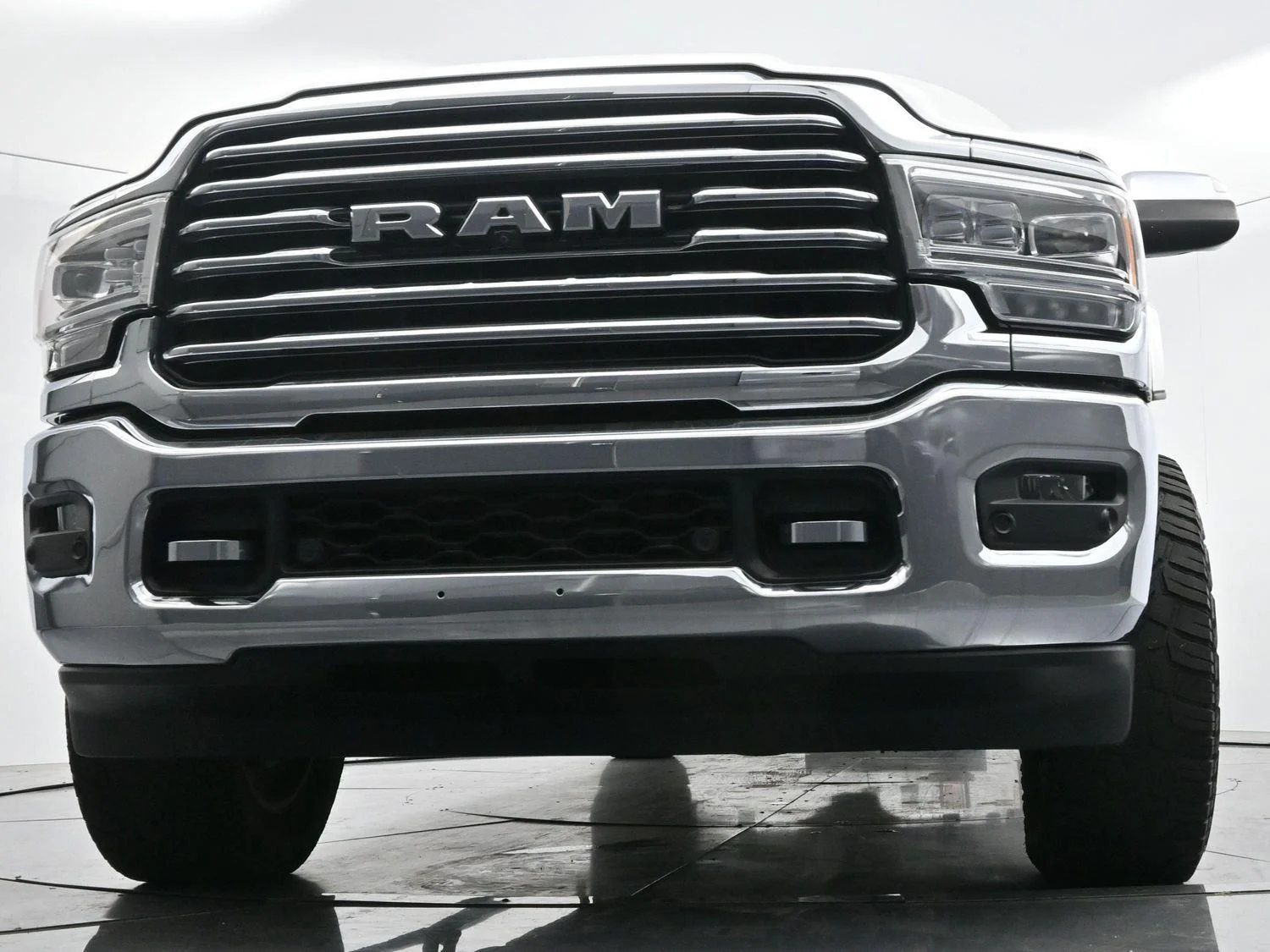 Used 2022 Bright White Clearcoat Ram Longhorn image 48