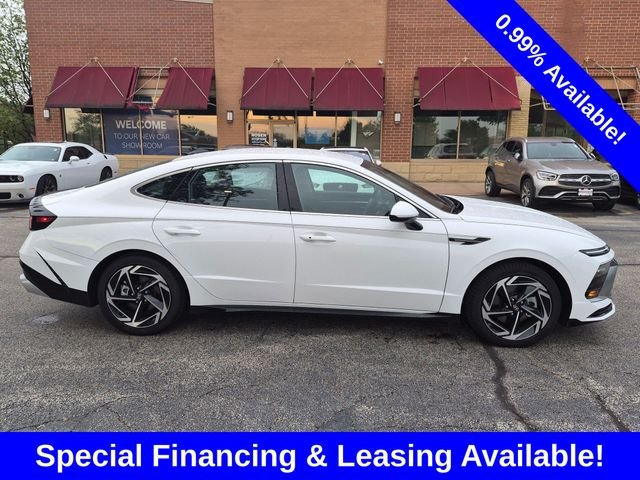 Used 2026 White Hyundai SEL Sport image 2