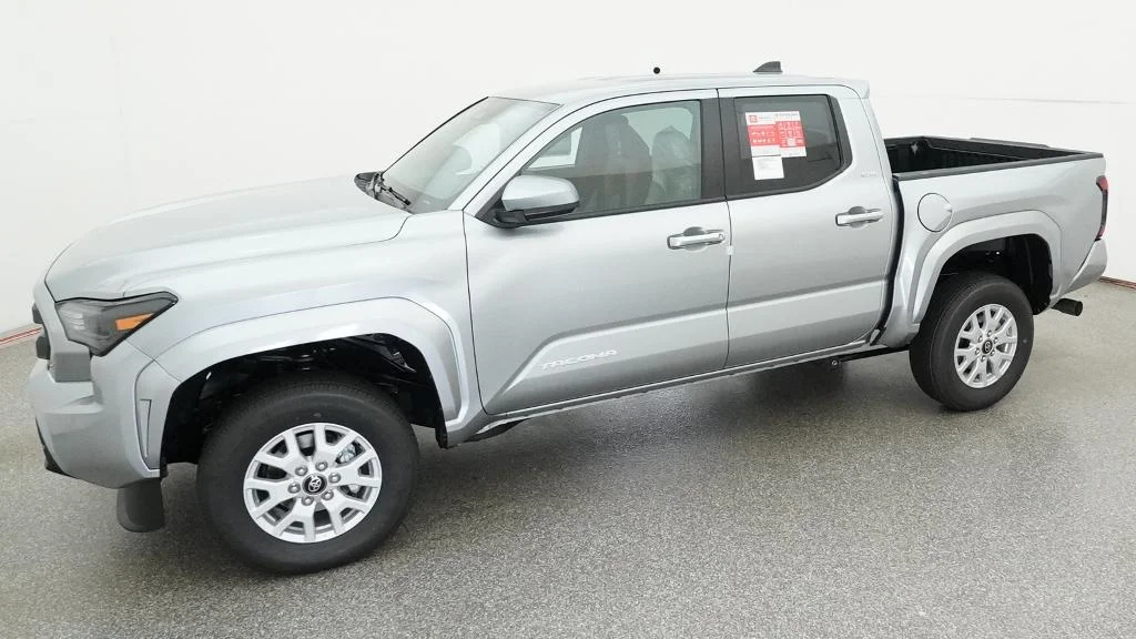 New 2026 Celestial Silver Metallic Toyota SR5 image 5
