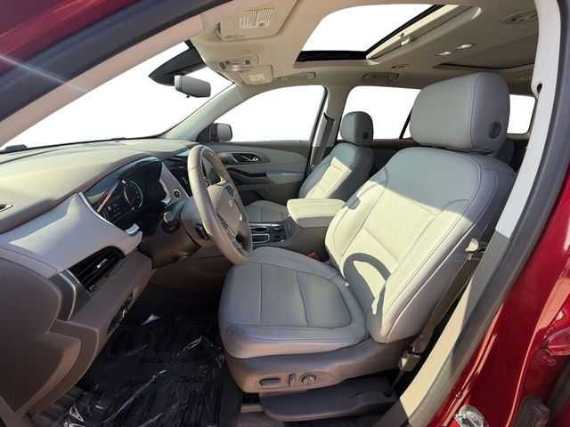 Used 2020 Red Chevrolet Premier image 10