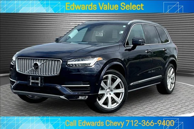 Used 2019 Blue Volvo T6 Inscription image 1