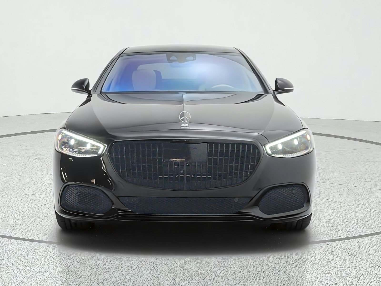 Certified Used 2023 Obsidian Black Mercedes-Benz Maybach S 580 4MATIC® Sedan image 2